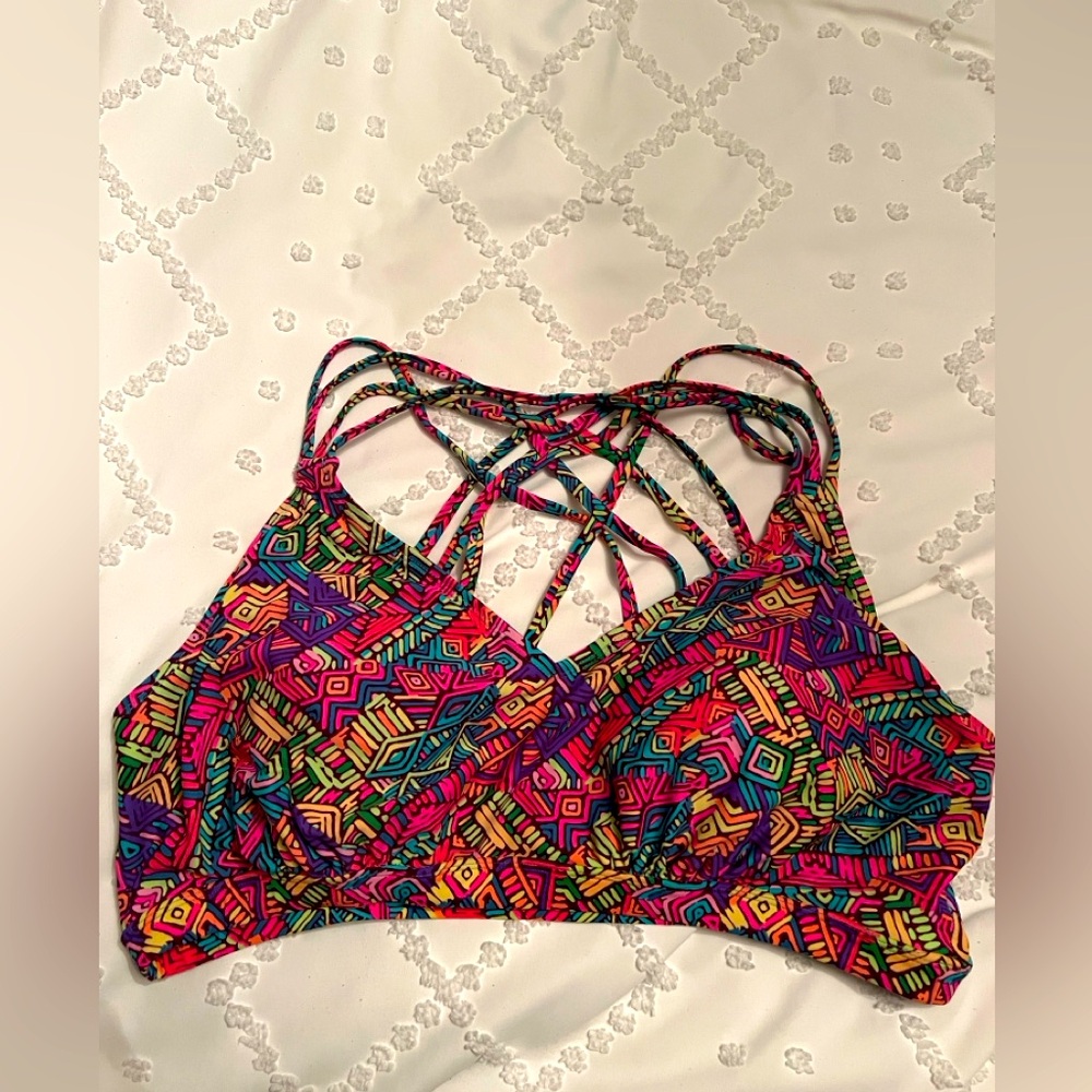 Forever 21 size 3X multi colored bikini top with criss-crossed back.